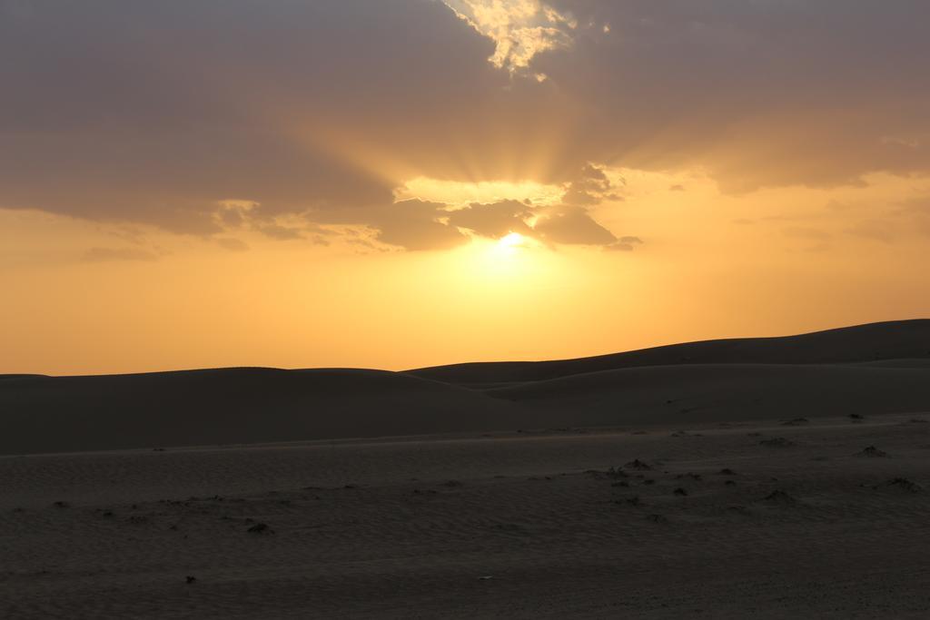 Legend Desert Camp Luxury tent Fulayj al Masha'ikh